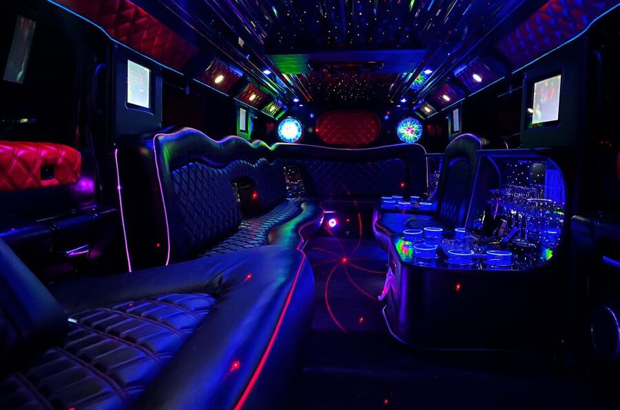 Long Hummer or Cadillac Limousine Party Ride - What the one-hour ride actually gives you
