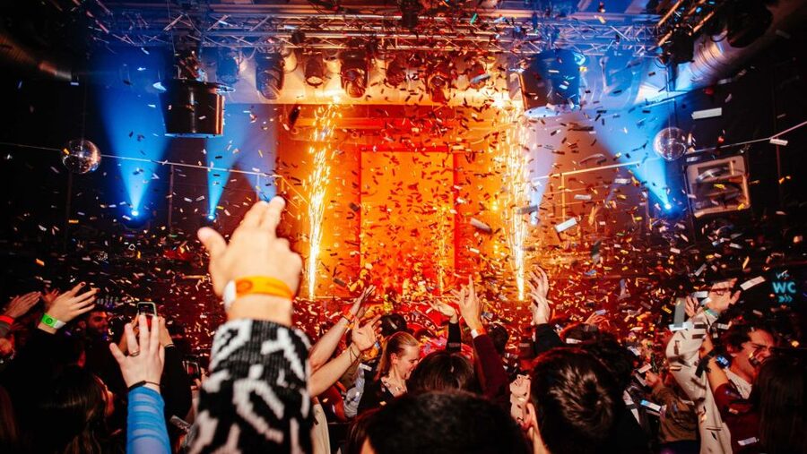 Monday Party in Prague | Admission Ticket - Is a Monday club night right for your Prague trip?