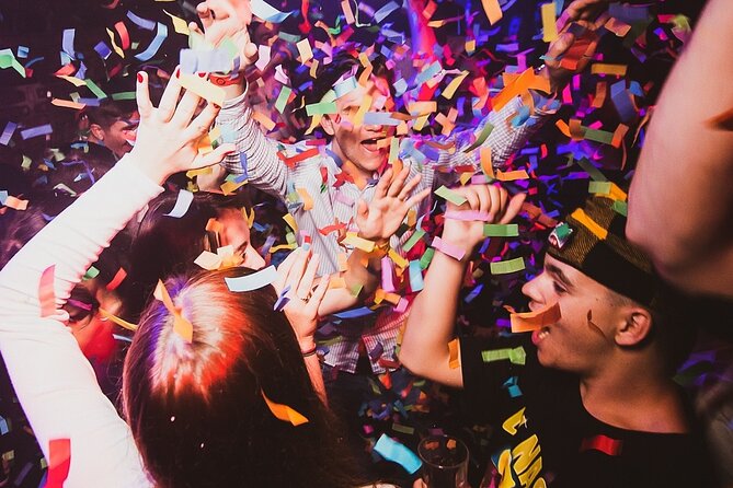 MONDAYS LIKE FRIDAYS - GIRLS 3 FREE DRINKS | Admission Ticket - Why Monday at Chapeau Rouge Is the Point