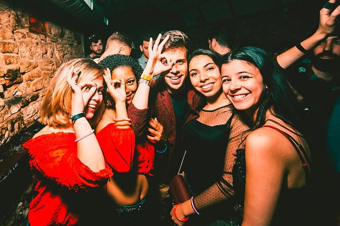 MONDAYS LIKE FRIDAYS - GIRLS 3 FREE DRINKS | Admission Ticket - What Happens at Chapeau Rouge