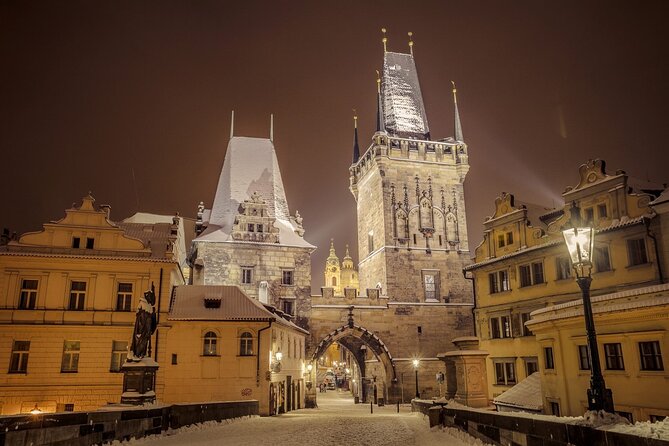 Mystery Tour at Charles Bridge and Prague Castle: Alchemy & Magic - How the Guides Shape the Experience