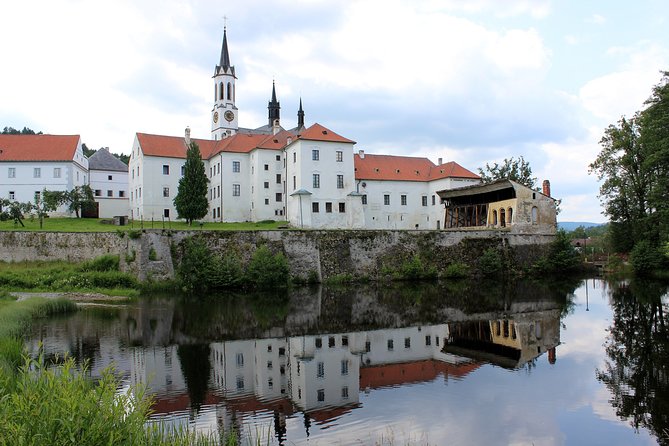 One day trips in the surroundings of Cesky Krumlov - Hluboká Castle is the polished showpiece