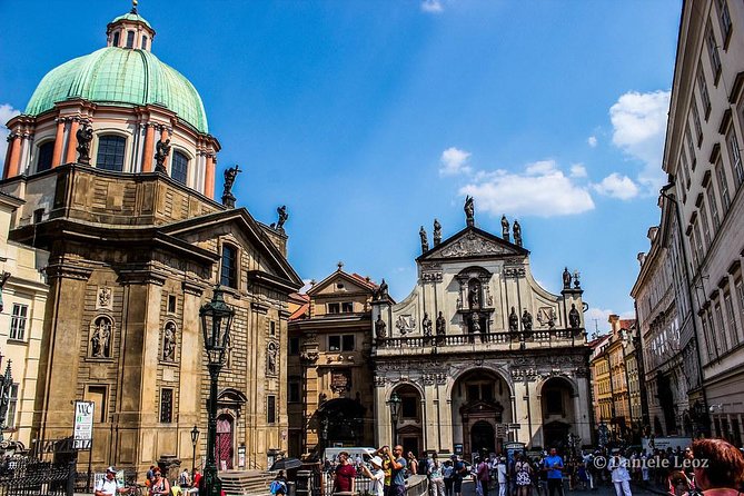 Pedestrian tour of Prague in Spanish - Why this route works well for a first look at Prague