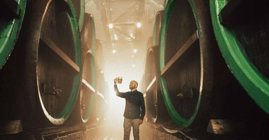 Pilsen: Pilsner Urquell Brewery Tour with Beer Tasting - Key points to know before you book