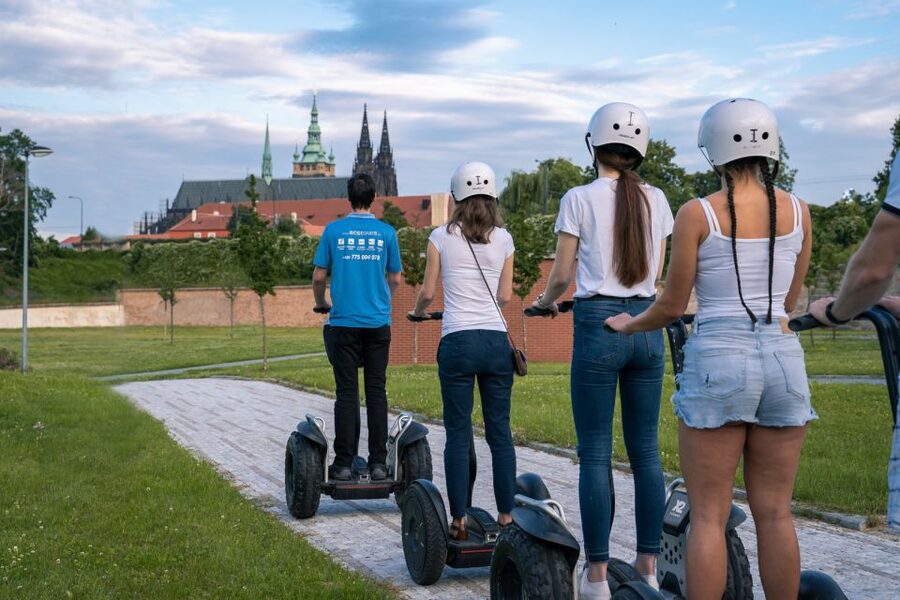 Prague: 1.5-Hours Sightseeing Tour by Segway - Strahov Monastery and the Petřín views