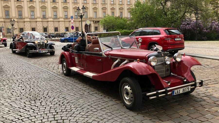 Prague: 1-Hour Private Tour in Vintage Car - Who gets the best value from this Prague tour