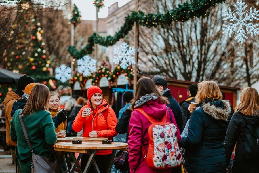 Prague: 2-3h Magical Christmas Markets Tour with Inclusions - Who will enjoy this tour most