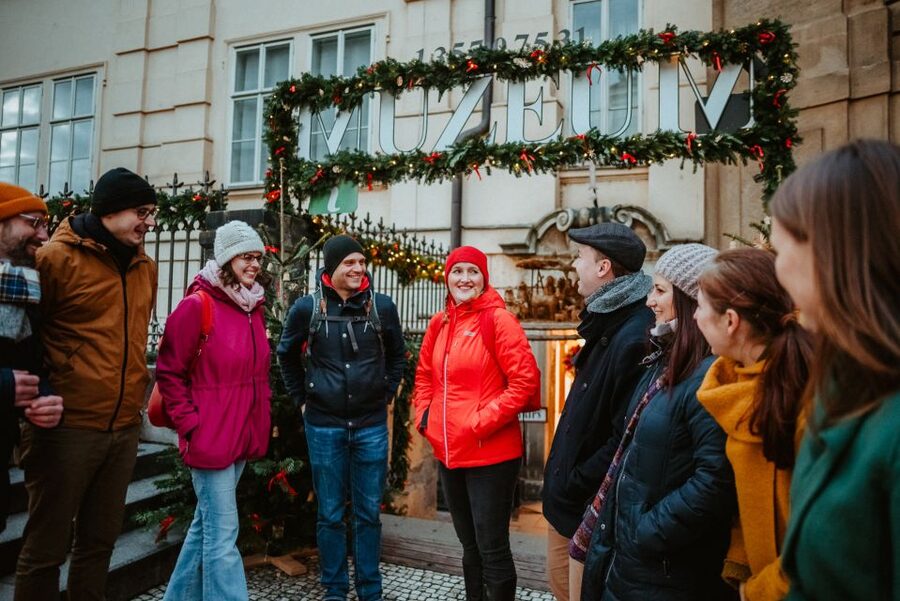 Prague: 2-3h Magical Christmas Markets Tour with Inclusions - Why this Prague Christmas walk feels different