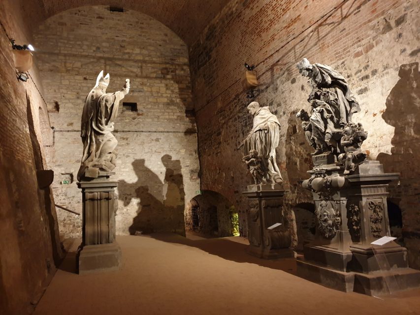Prague: 2.5-Hour Vyšehrad Castle with Gorlice & Tickets - Gorlice casemates and the original Charles Bridge statues