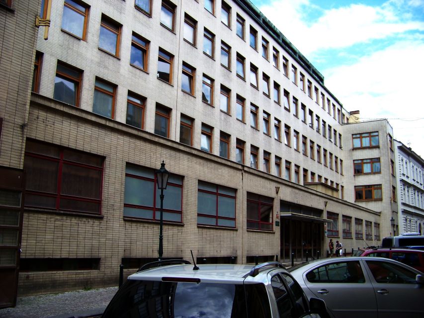 Prague: 2-Hour Back to Communism Walking Tour - Starting near Na Příkopě