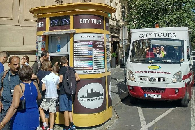 Prague 2-hour Panoramic Bus Tour - The Prague Castle break, 30 to 45 minutes