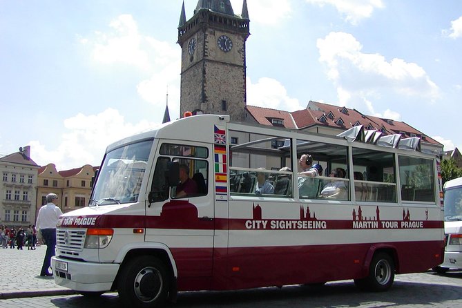 Prague 2-hour Panoramic Bus Tour - The river, Dancing House, and National Theatre
