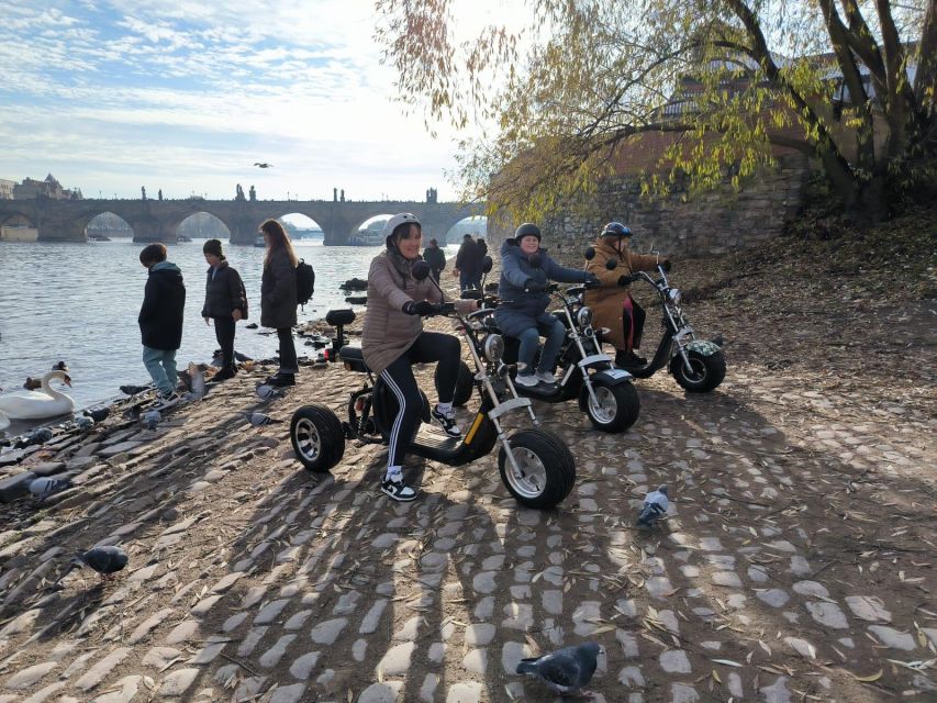 Prague: 2-Hour Trike Live Guided Tour of Old Town - Why a trike can work well in Prague
