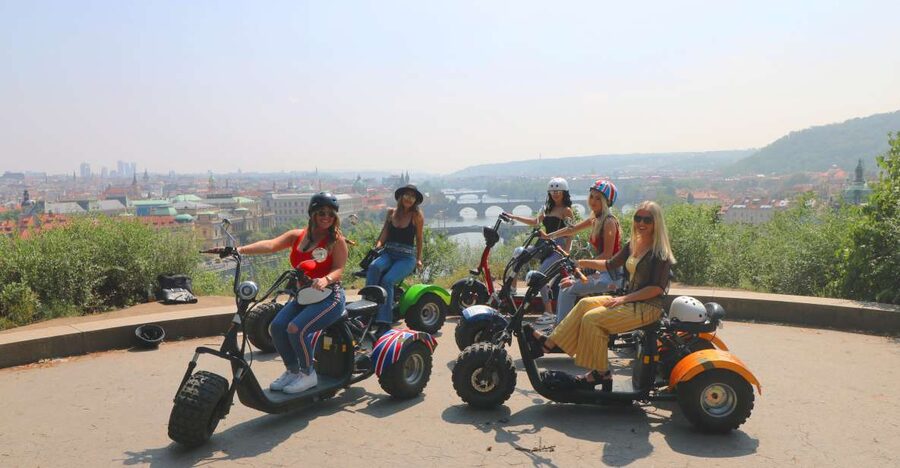 Prague: 2-Hour Trike Live Guided Tour of Old Town - Crossing into Lesser Town