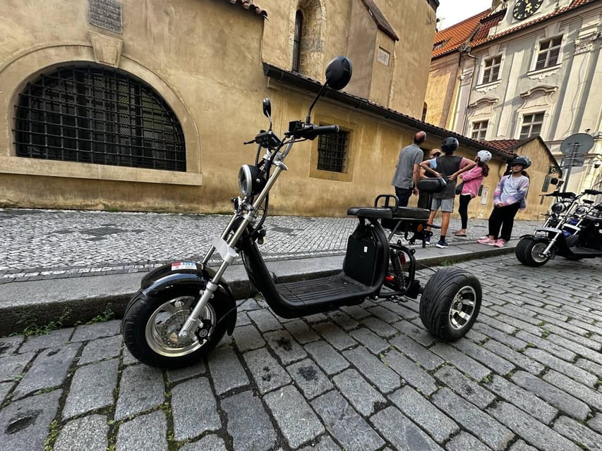 Prague: 2 hours FUN TRIKE tour in Prague with guide - Why a Prague e-Trike tour works so well