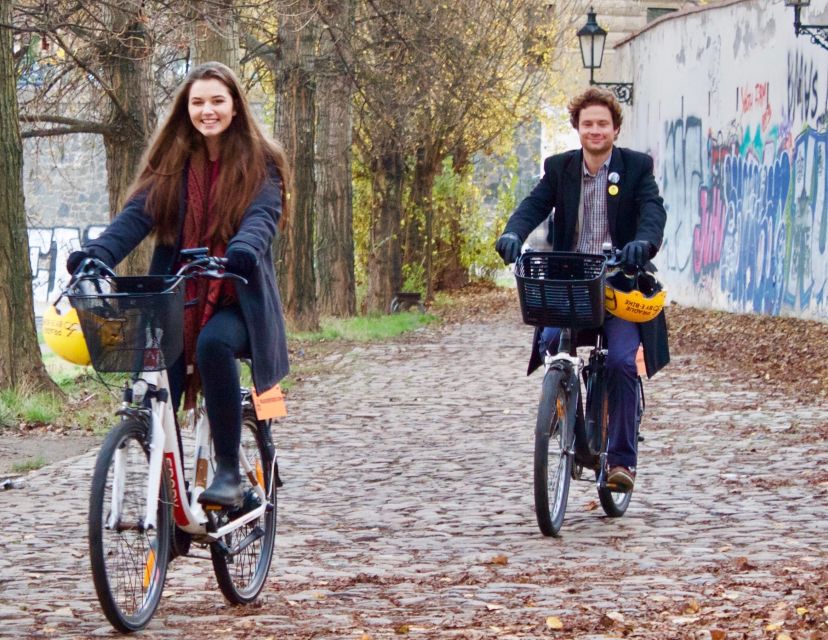 Prague: 3–Hour Communism and World War 2 E-Bike Tour - From the Old Town to Jewish Prague