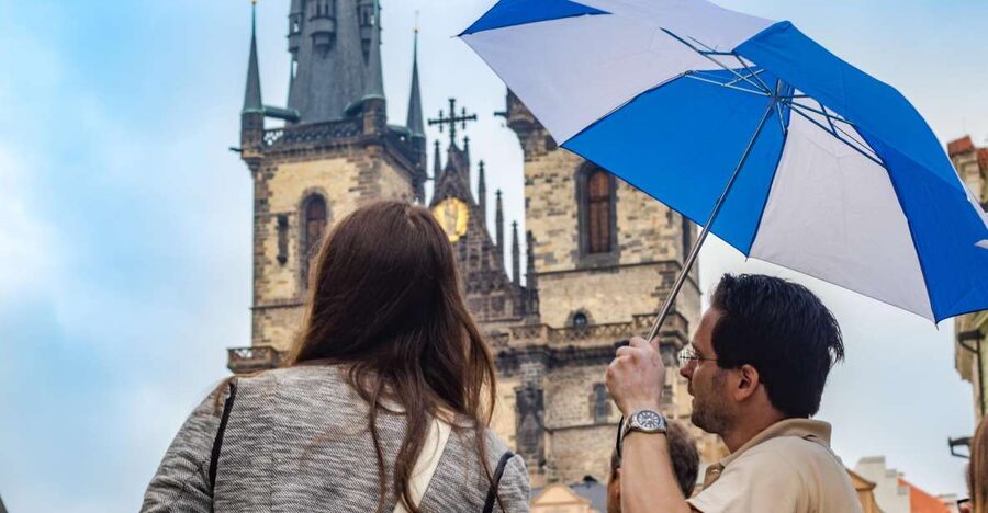 Prague: 3-Hour Walking Tour of Old Town & Prague Castle - Is $30 Good Value?