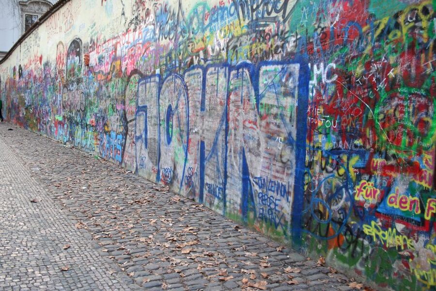 Prague: 4-Hour Segway and Scooter Tour with Lunch and Drinks - Royal Gardens and Prague Castle