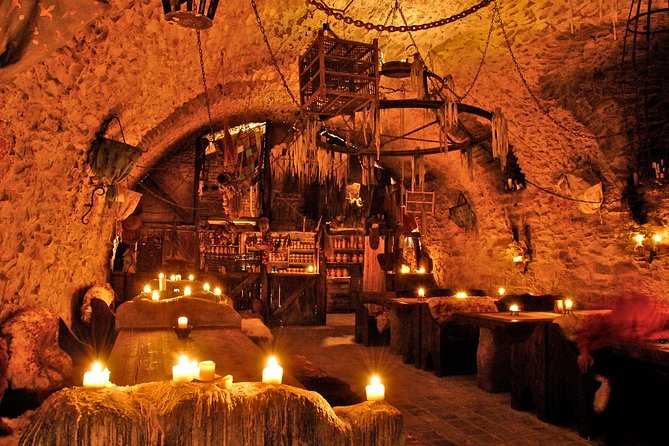 Prague 5 Courses Medieval Dinner and Live Performances - What makes this Prague dinner worth considering