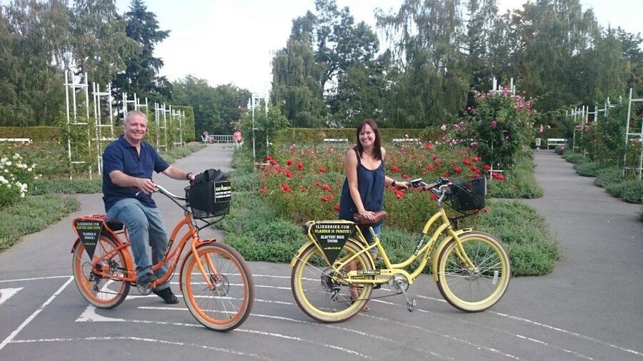 Prague: 7 Best Viewpoints of Prague E-Bike Tour - Lesser Town and Kampa slow the pace near the river