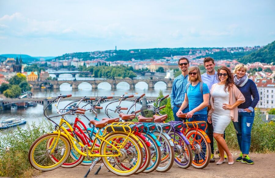 Prague: 7 Best Viewpoints of Prague E-Bike Tour - The Jewish Quarter and modern Prague broaden the picture