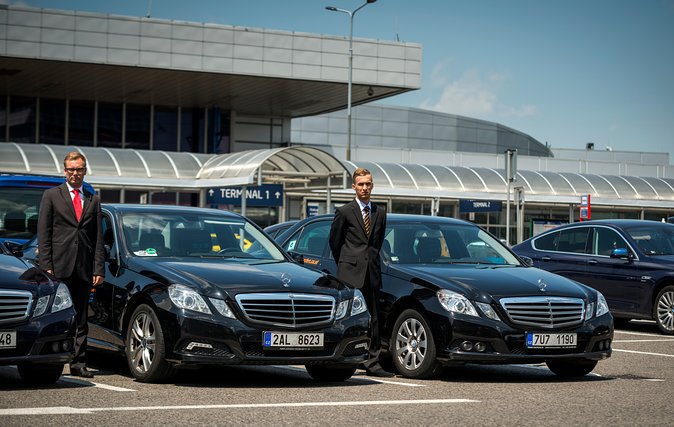 Prague Airport Private Departure Transfer - Who should book this departure transfer?