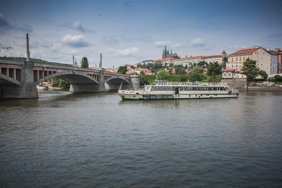 Prague: An unforgettable 2-hour cruise on the Vltava River. - Finding Dock 14 on Dvořákovo Nábřeží