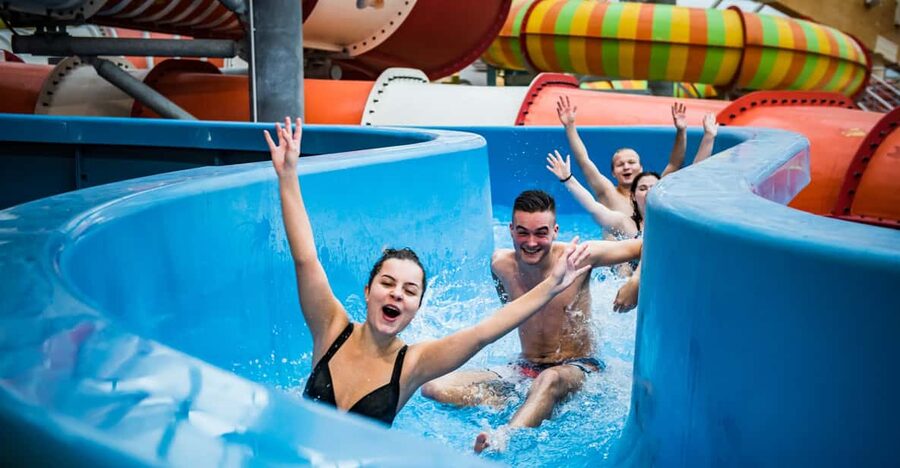 Prague: Aquapalace Indoor/Outdoor Water Park Ticket - Getting there from Opatov metro