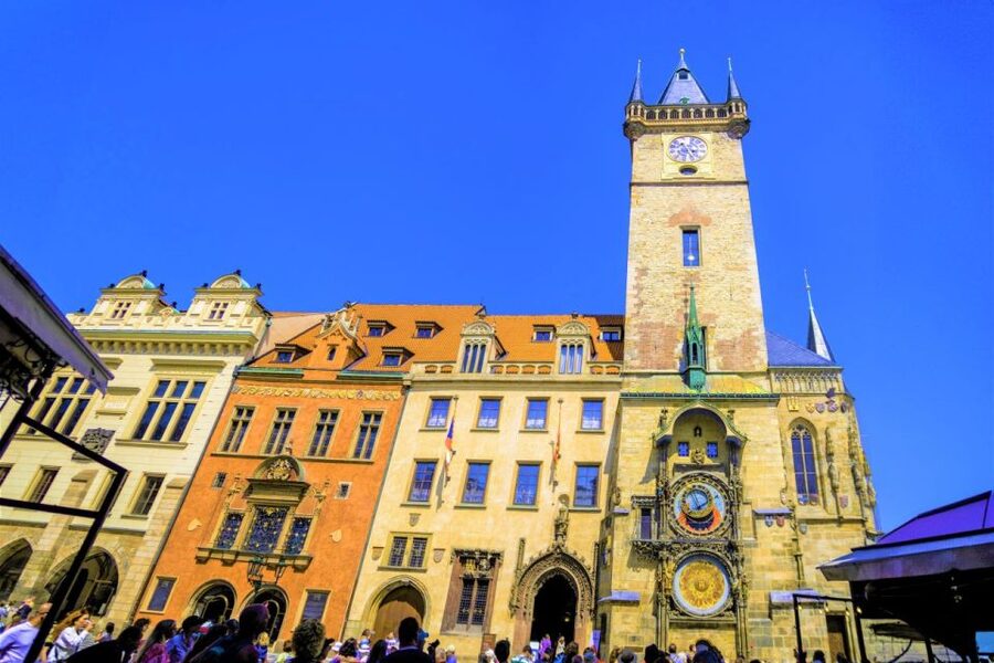 Prague: Astronomical Clock Tower Entry Ticket & Audio Guide - A 20-minute introduction that gives the clock a story