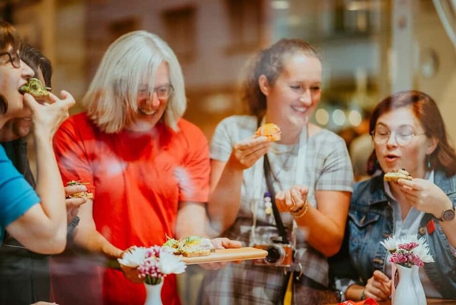 Prague: Award-Winning Old Town Food Tour with Four Drinks - Old Town Alleys and the Story Between Bites