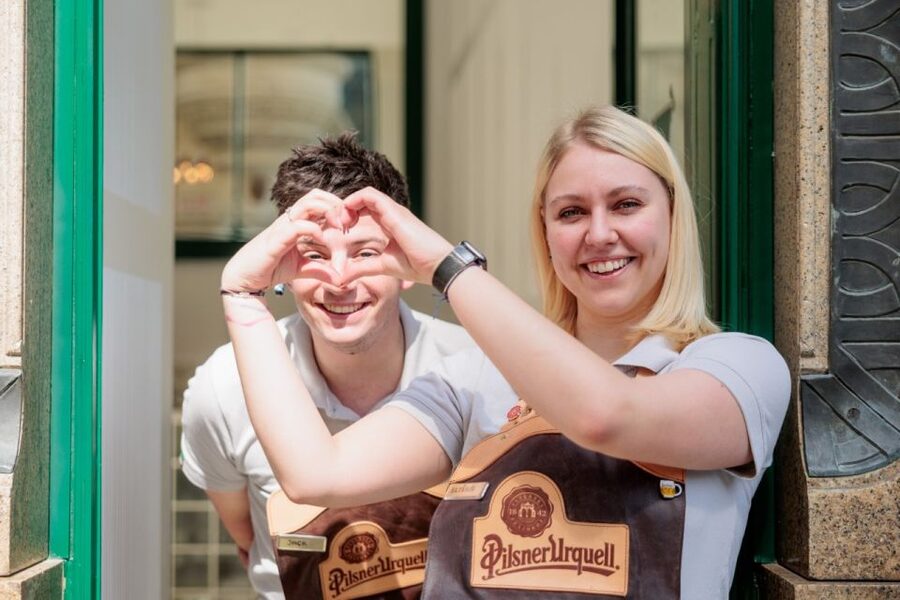 Prague: Beer Pouring Class at Pilsner Urquell Experience - Who will enjoy this beer class most