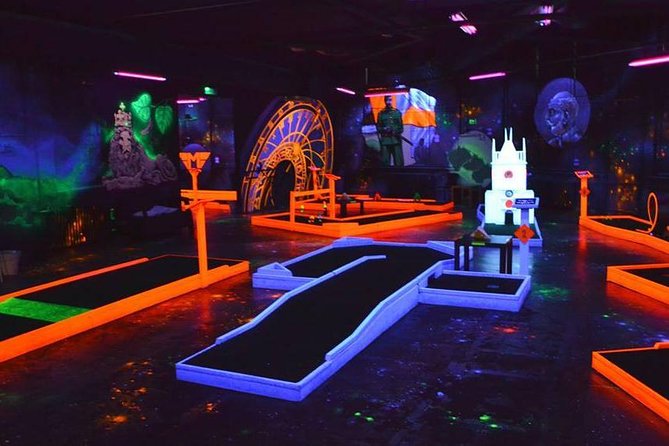 Prague Black Light Mini Golf and Games with free Drinks - Key points at a glance