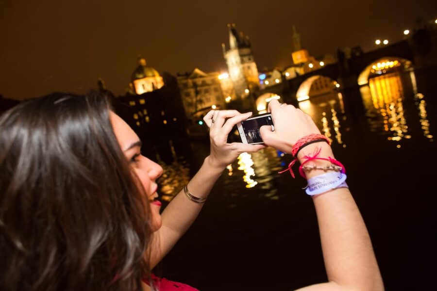 Prague: Boat Party with Unlimited Drinks & After Party Entry - Starting the night at the pre-party bar