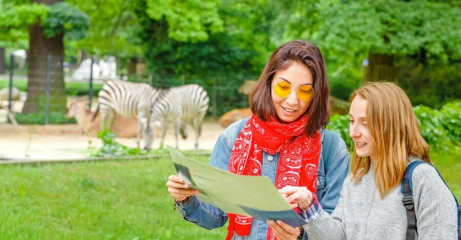 Prague: Boat Ride to the Zoo and Admission Ticket - Why the boat ride is a smart way to reach Prague Zoo
