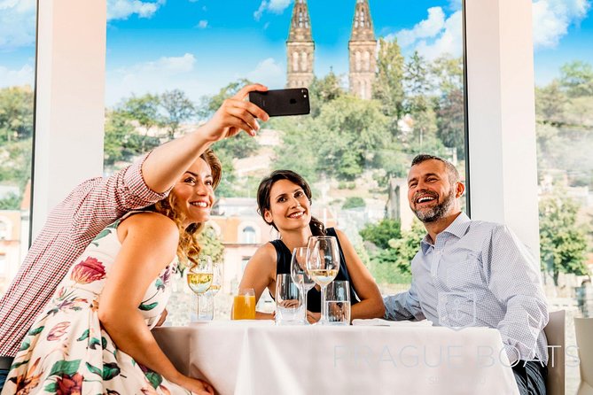 Prague Boats 2-hour Lunch Cruise - Key points before you book