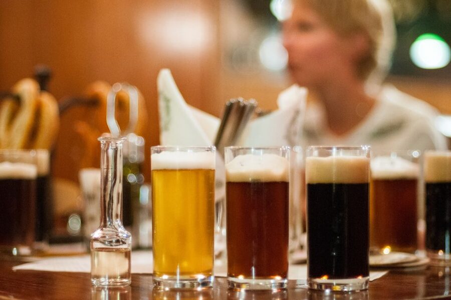 Prague: Brewery Tour with Unlimited Tastings - Why a Prague brewery tour works so well