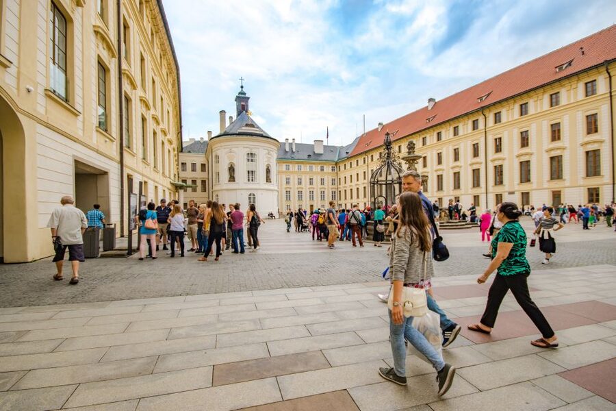 Prague Castle 2.5-Hour Tour Including Admission Ticket - Should you book it?