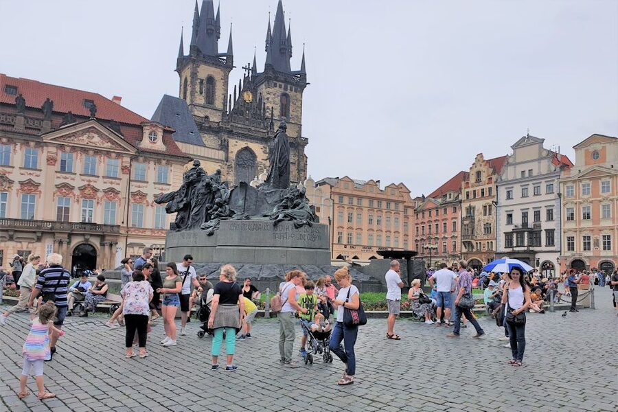 Prague Castle: Admission Ticket With Transfer And Audioguide - What the $45 Price Gets You