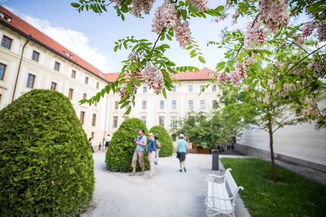 Prague Castle and Canal River Boat Tour - Prague Castle from the courtyards