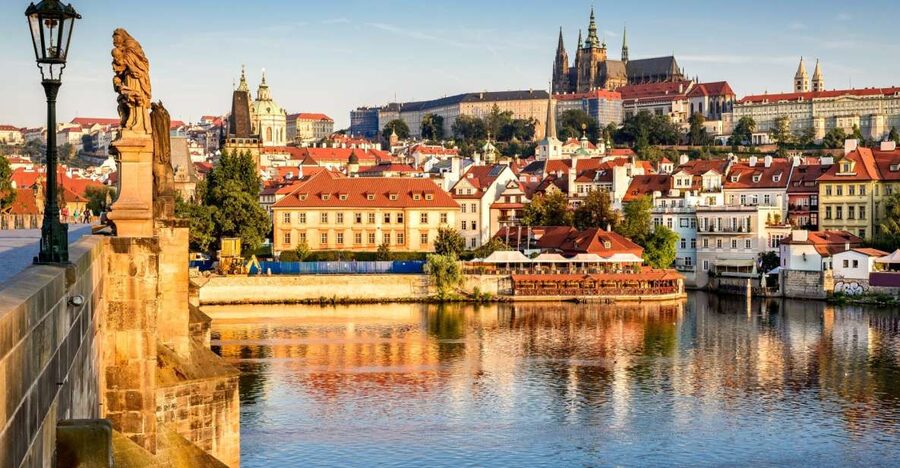 Prague Castle and St. Vitus Cathedral Private Walking Tour - Price, timing, and practical value