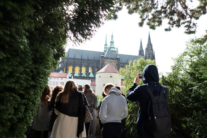 Prague: Castle Entry Ticket with Guide and River Cruise - Walking, weather, and the pace of the day
