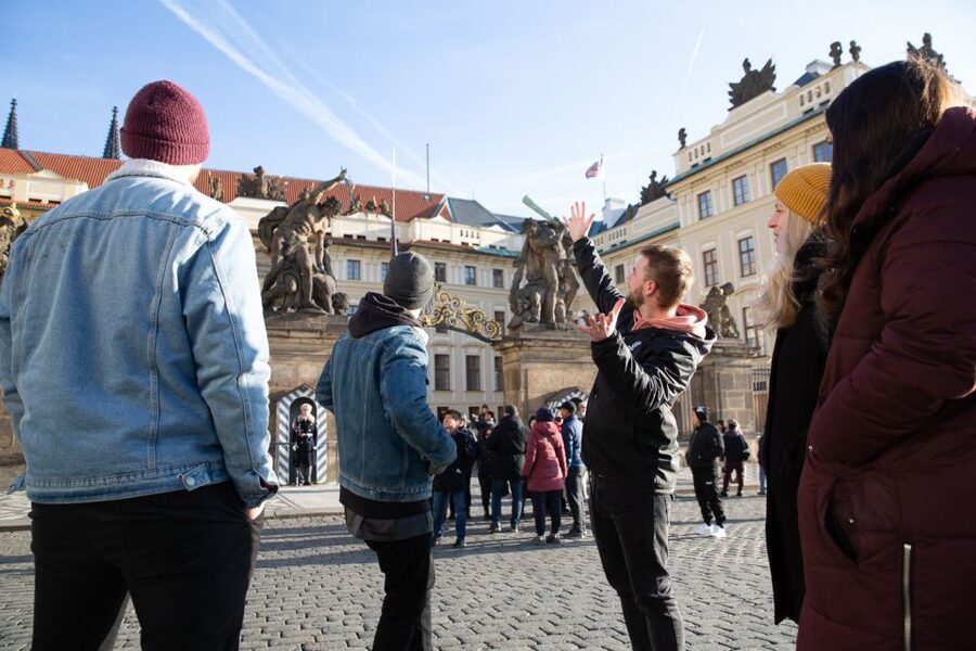 Prague: Castle Grounds & Highlights Walking Tour small-group - Key points to know before you book