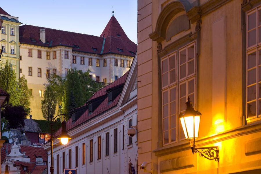 Prague Castle: Midday Classical Concert at Lobkowicz Palace - Combining the concert with the palace museum