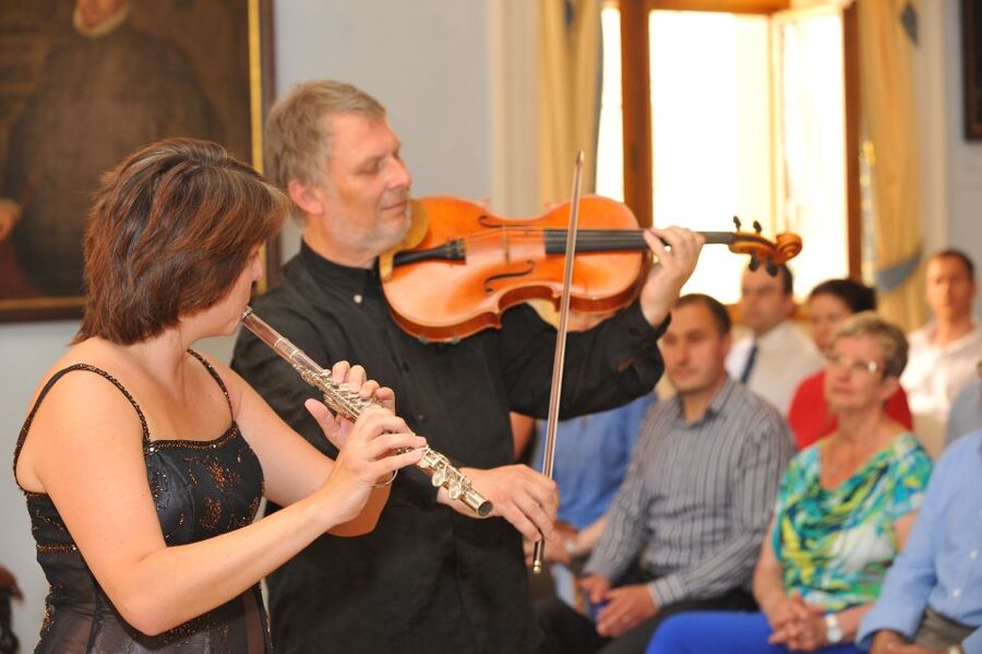Prague Castle: Midday Classical Concert at Lobkowicz Palace - A gentle break during your Prague Castle visit