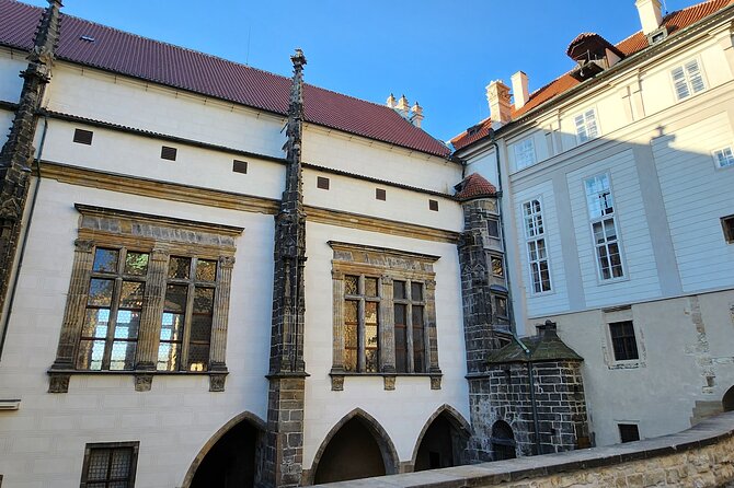 Prague Castle Private Walking Tour - Golden Lane and its fairy-tale houses