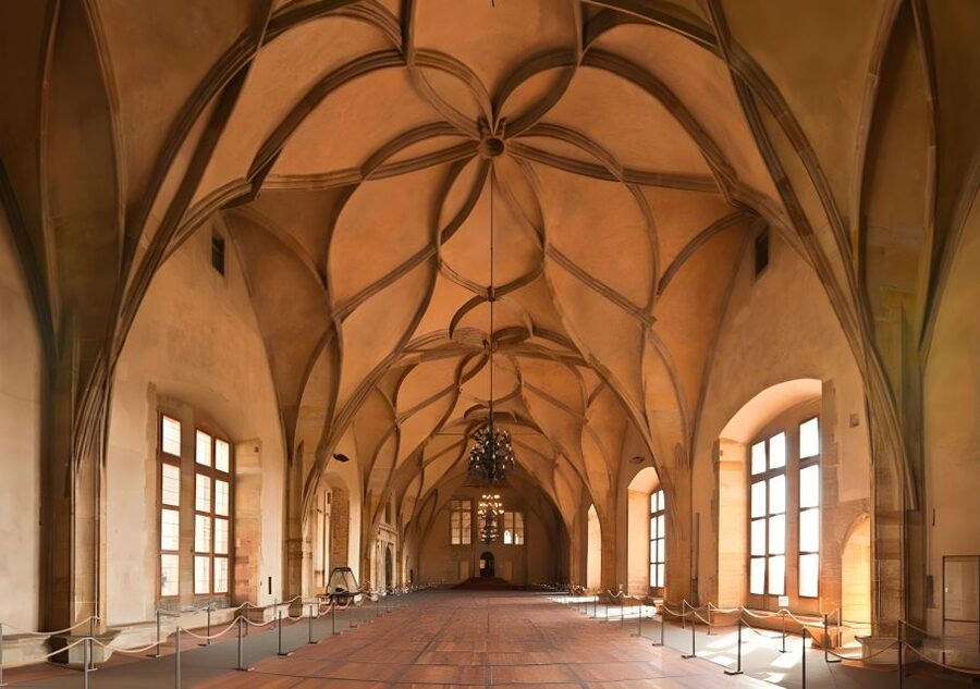 Prague Castle: Royal Palace, Cathedral, and Golden Lane Tour - St. Vitus Cathedral, the visual centerpiece