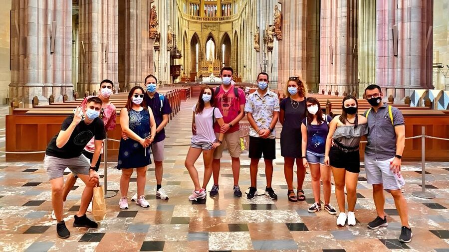 Prague Castle: Royal Palace, Cathedral, and Golden Lane Tour - The Old Royal Palace and Vladislav Hall