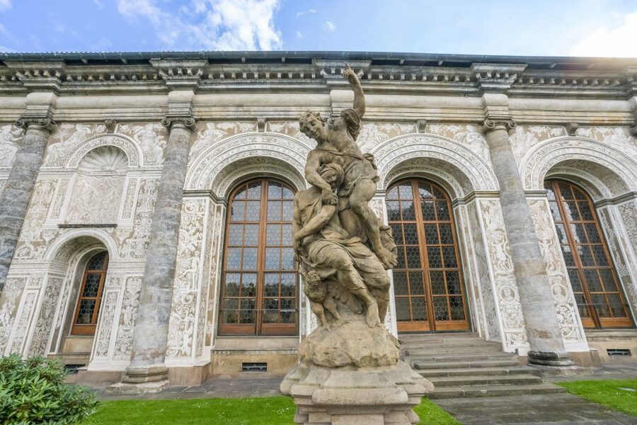 Prague: Castle Tour with Local Guide and Entry Ticket - Who will get the most from this tour