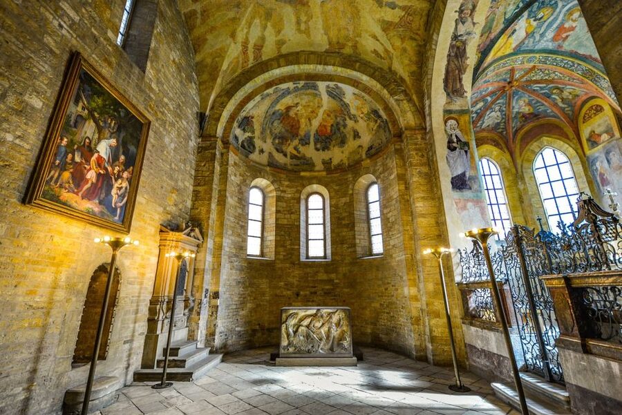 Prague Castle Tour With Tickets - St. Vitus Cathedral and the Czech Crown