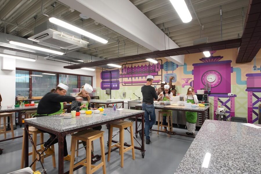 Prague: Chocotopia Chocolate Factory Tour Ticket + Workshop - A chocolate tour with more than samples